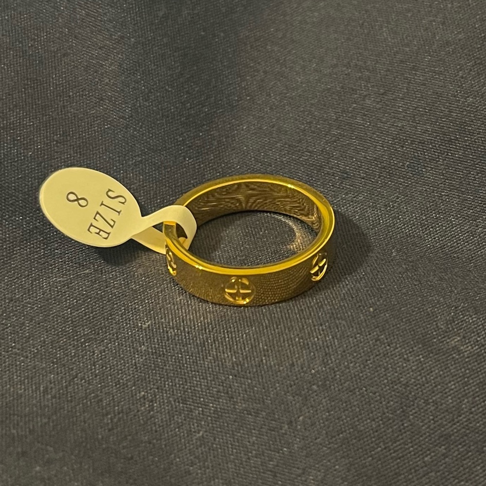 Gold ring - Picture 2 of 3